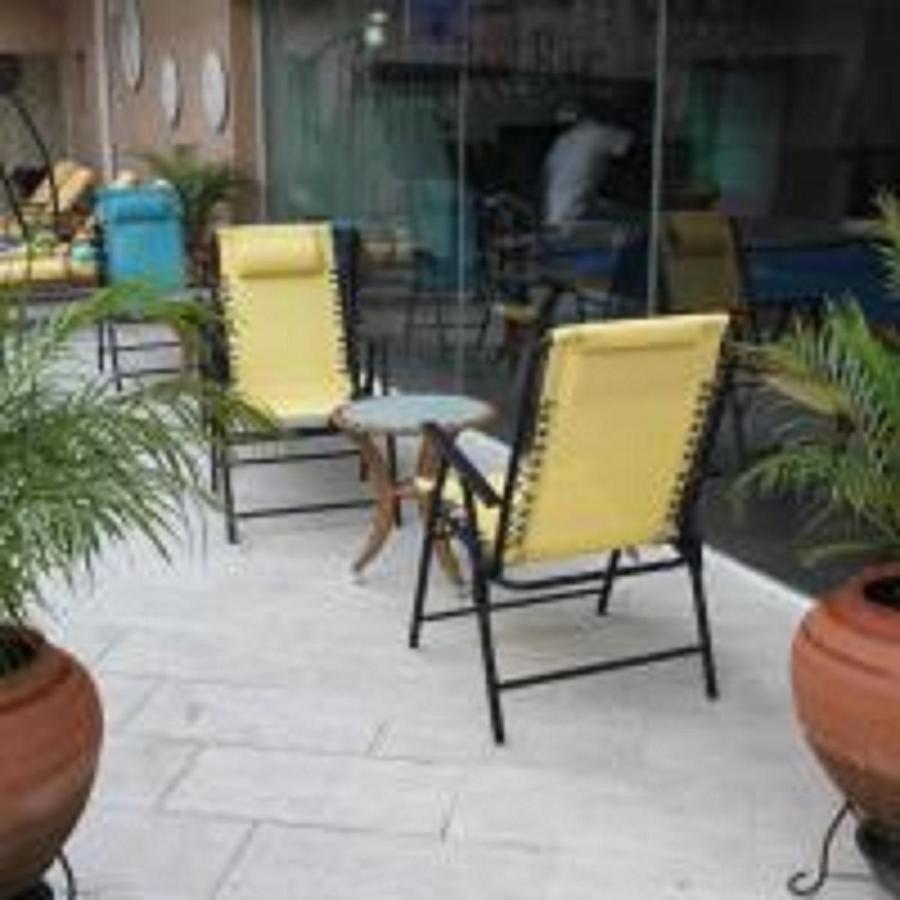 Palazzo Dumont Hotel Ikuata Exterior foto